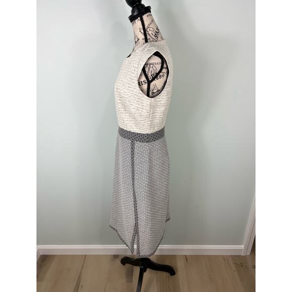 J. Crew White and Gray Dimond Pattern Knee Length Cap Sleeve Dress - Picture 9 of 9